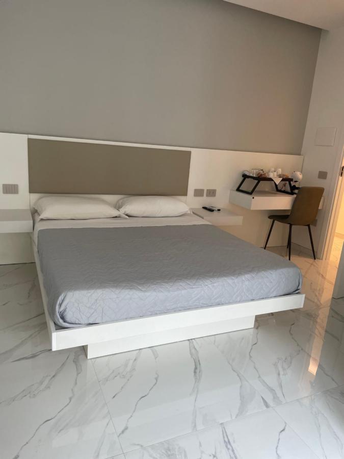 B & B La Casa Di Bianca Luxury Crotone Extérieur photo
